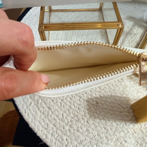 Tom Ford Beauty Faux Leather Pouch Ivory, NIB + Soleil Blanc EDP 7.5ml dapper - Picture 3 of 8